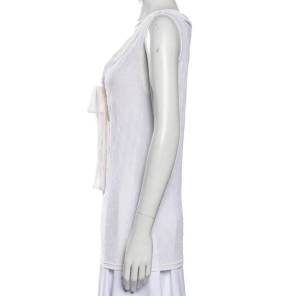 Authentic fendi Fendi sleeveless top - Picture 2 of 3